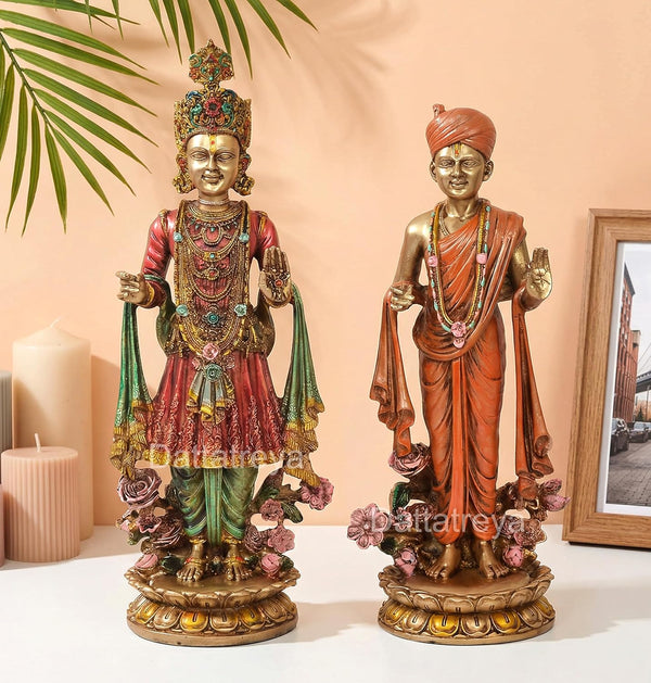 Resin Swami Narayan (Shri Shajanand Swami) and (Pujya Akshar Murti) Shri Gunatinadan Swami.(BAPS) (Height :14 Inches)