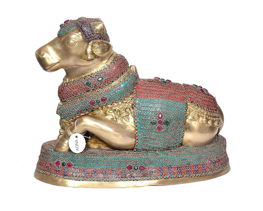Brass Shiva Seated Nandi Statue Nandi Bull for Shiv Temple Showpiece and Home Decor Pooja Mandir (Height:13.5 Inches) Craft Detail
