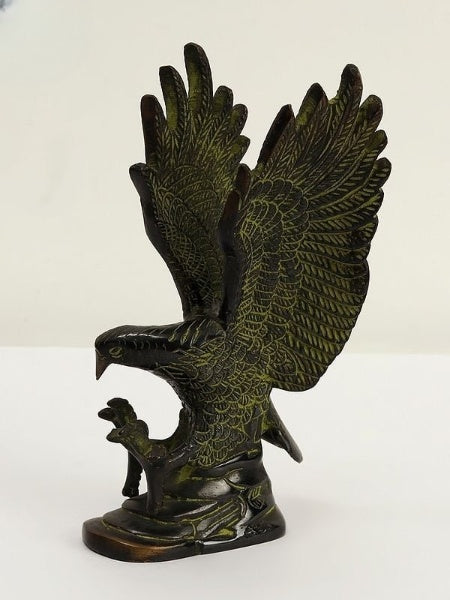 Brass Eagle Sculpturer (Height : 8 Inches)