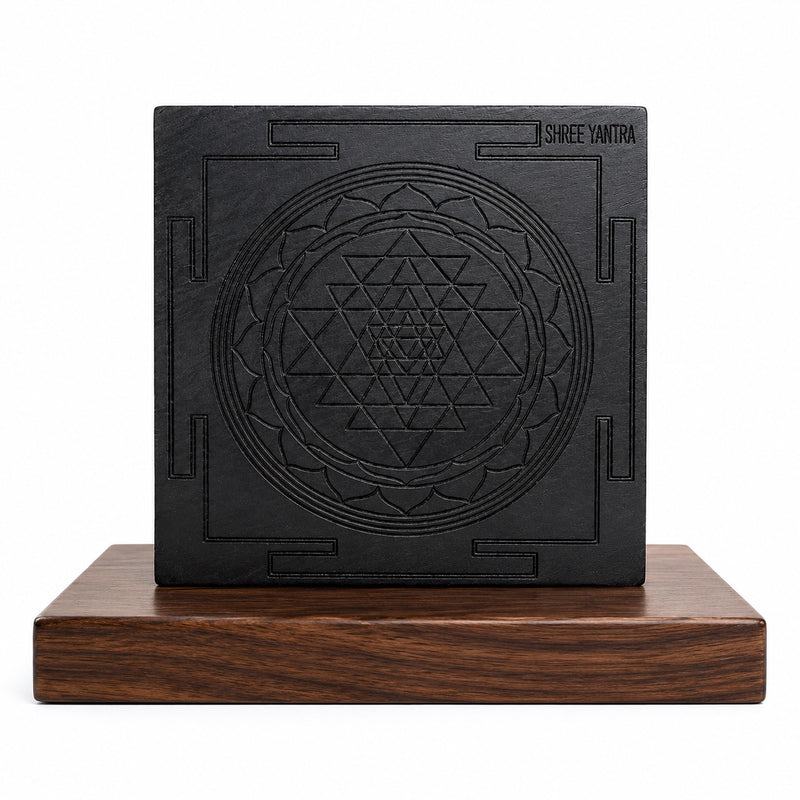 Karungali Wooden Shree Yantra