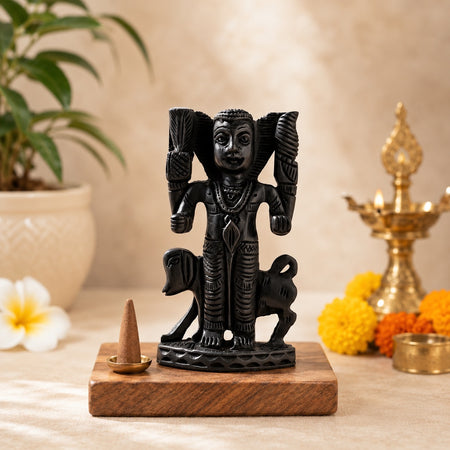 Sacred Karungali Lord Vamana Statue