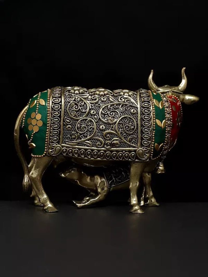 Small Superfine Brass Cow and Calf Statue (Height 6 Inches)