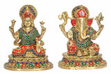 Lakshmi- und Ganesha-Idol-Set, Frontalansicht, rote/grüne Gewänder, bunte Perlen