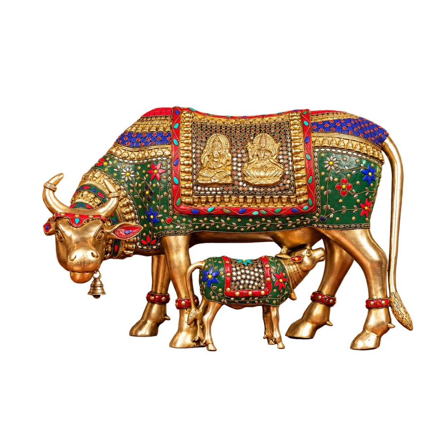 Brass Cow with Calf Statue – Handcrafted Gau Mata Idol with Stonework (Height:15 Inches) Craft Detail