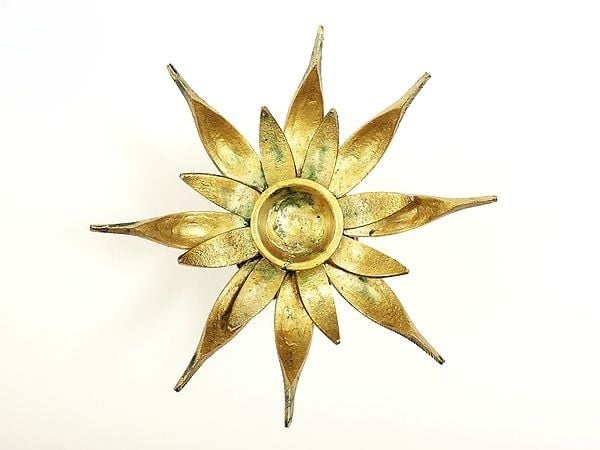 Brass Decorative Lotus Candle Stand (Height : 3 Inches) Study Setting