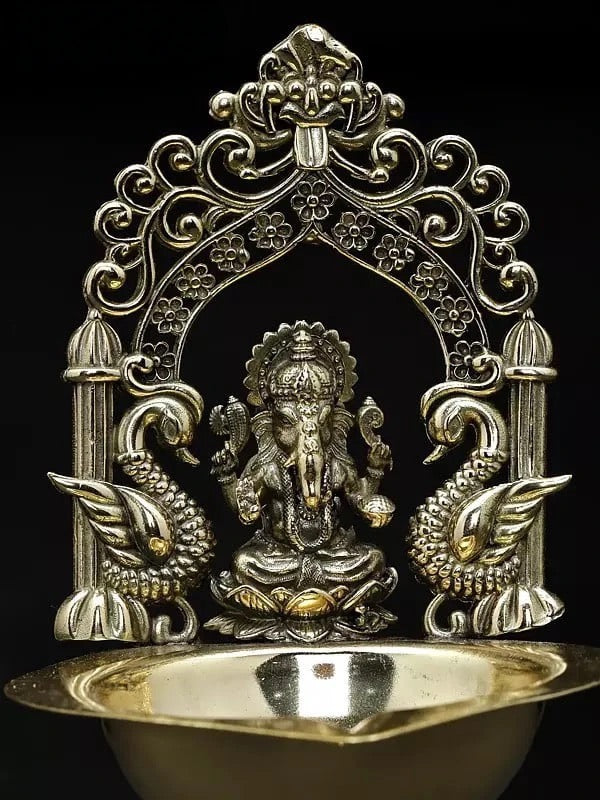Superfine Brass Lord Ganesha Diya (Lamp) (Height :7 Inches) Entryway Setting
