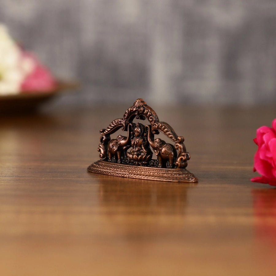 Pure Copper Gajalakshmi Idol (Height: 1.5 Inch) Craft Detail