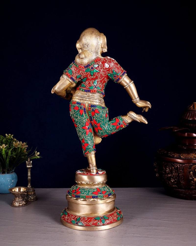 Brass Pot Lady Sculpture (Height:16.5 Inches)
