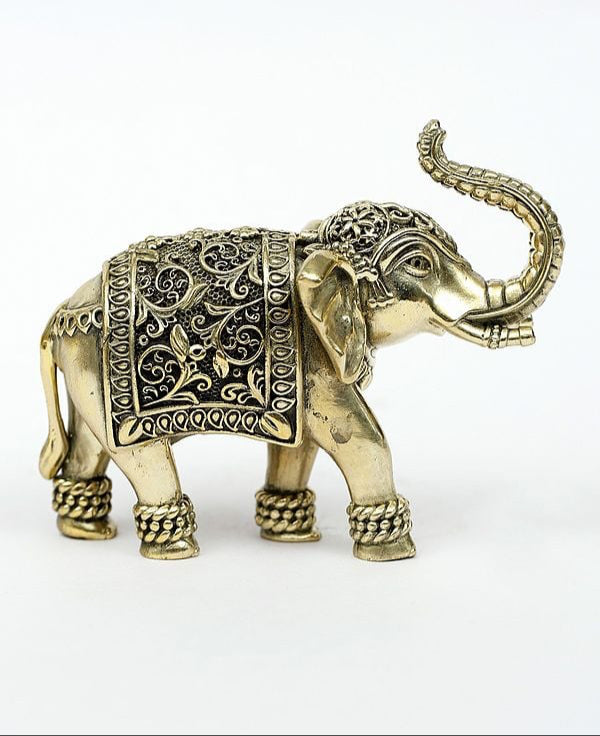 Brass Elephant with Upraised Trunk Figurine (Height : 2.3 Inches)