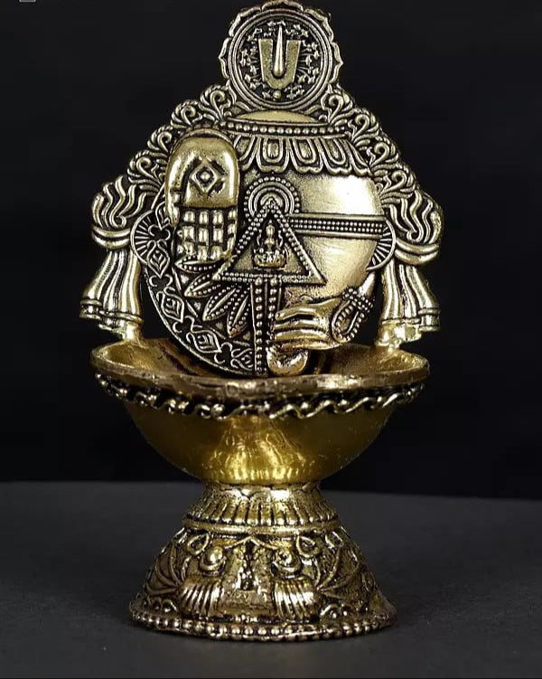Superfine Brass Tirupati Balaji Conch Diya (Height :4 Inches) Entryway Setting