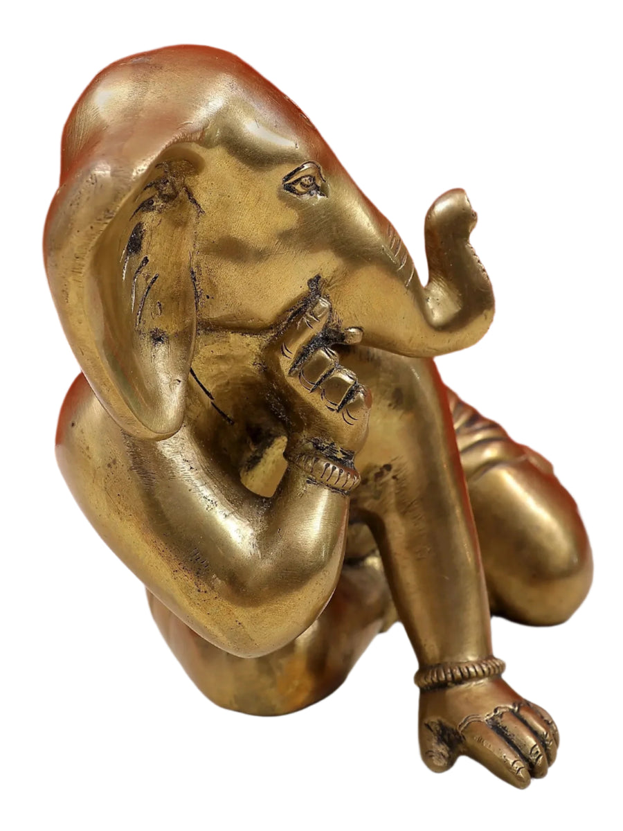 Brass Crawling Ganesha Sculpture 7 inches Craft Detail