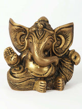 Messing-Ganesha-Skulptur (2 Zoll), sitzend, vier Arme, goldfarben