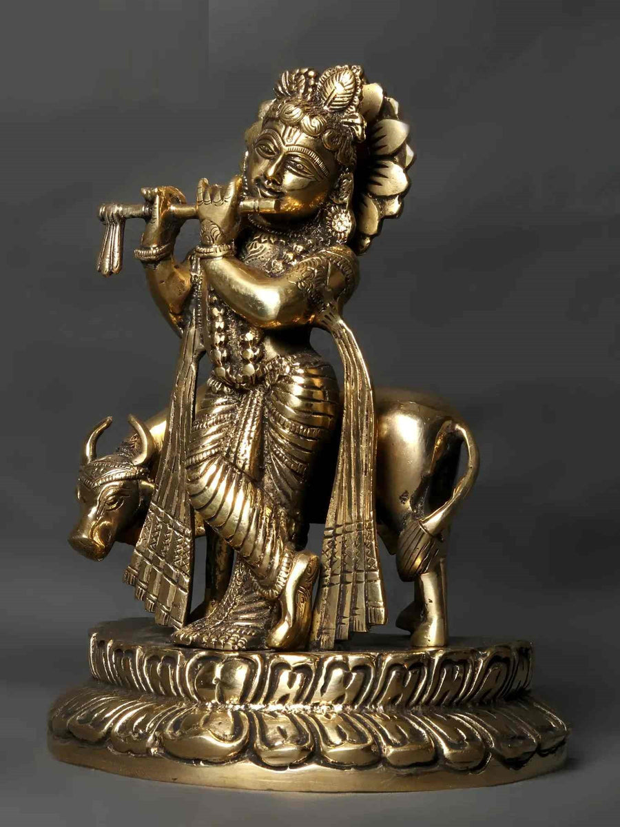 Brass Kanhaiya Idol - The Beloved of All 9 inches Craft Detail