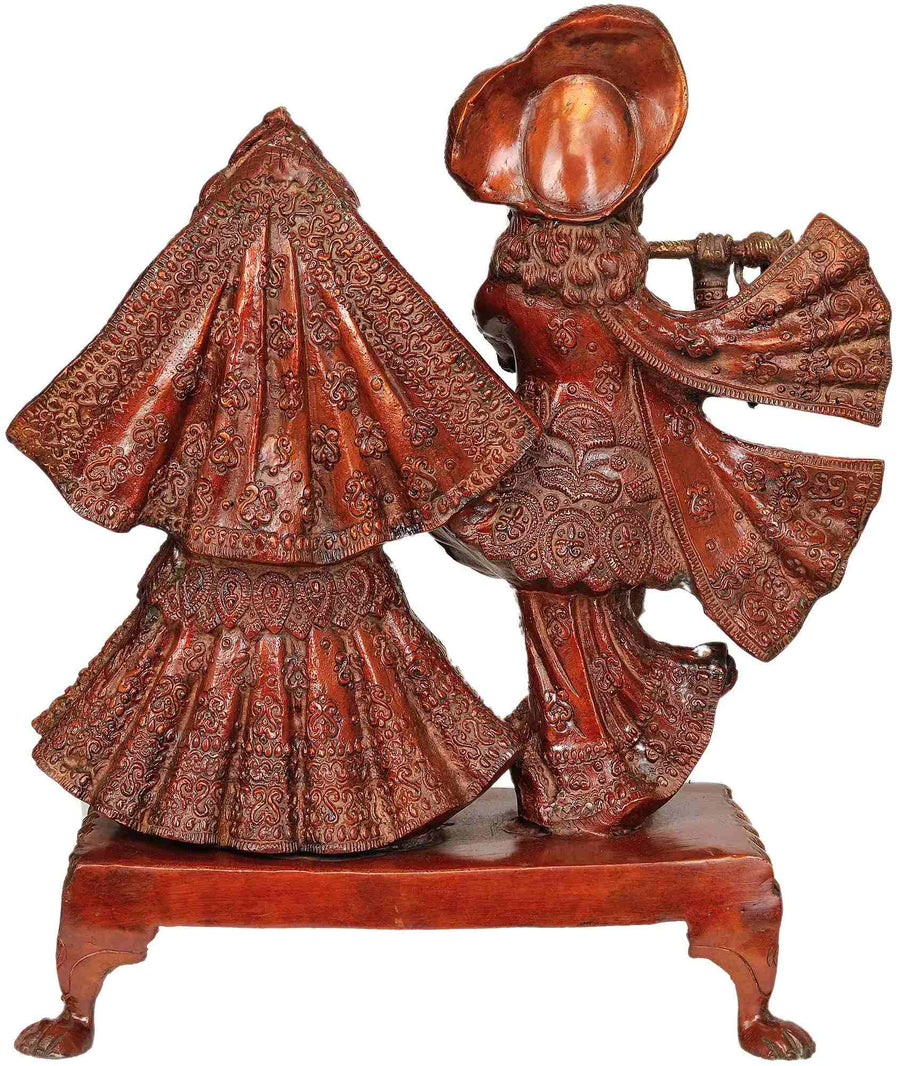 Handcrafted Brass Statue of Radha Krishna 17 INCHES Craft Detail