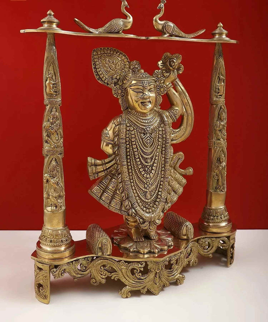 Brass Shrinath Ji dwarkadhish Statue (Height: 18 Inches) Golden Craft Detail