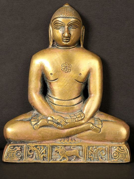 Messing-Tirthankara Mahavir Wandbehang: sitzende Figur mit verzierten Sockelplatten