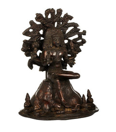 Messingfigur Dakshinamurti Shiva, seitliche Ansicht: sitzend, Baumkrone, detailreich