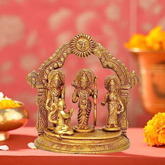 Brass Ram Darbar statue with arched frame and four figures, 7.5 in tall